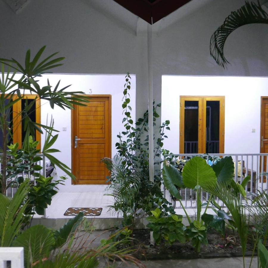 Rumah Side Appartement Gili Trawangan Buitenkant foto